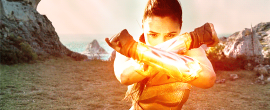 Gal Gadot wonder woman gif