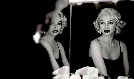 blonde 2022 movie gif